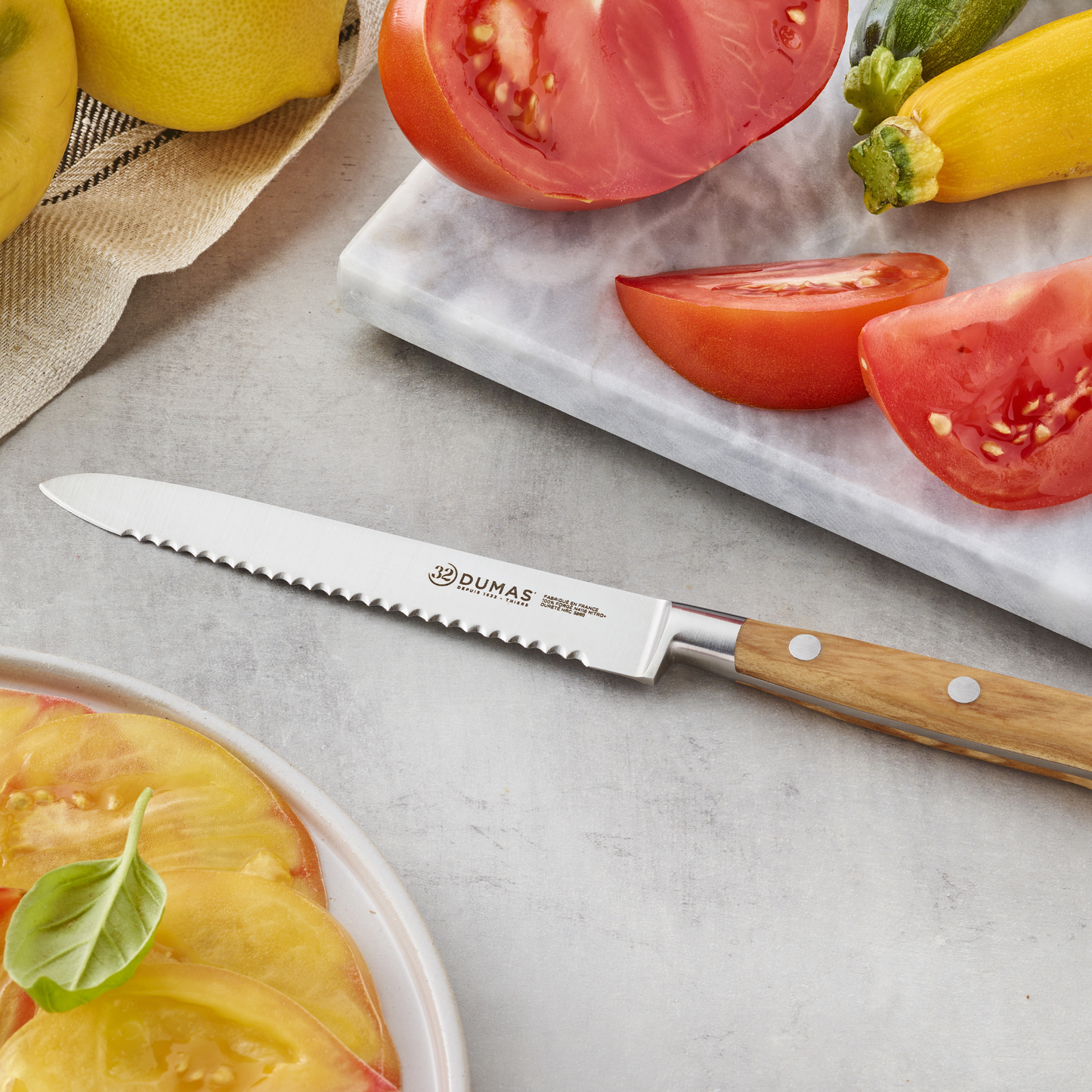 Serrated Utility Knife 5"